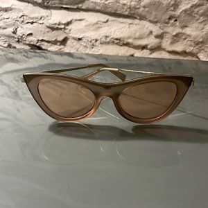 LeSpecs “enchantress” cat eye mirrors rose gold lens sunglasses